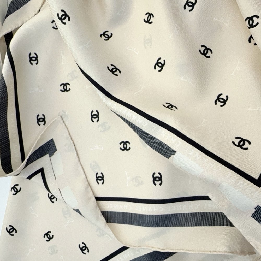 Chanel 100% silk 90cm square scarf!  