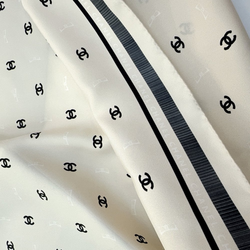 Chanel 100% silk 90cm square scarf!  