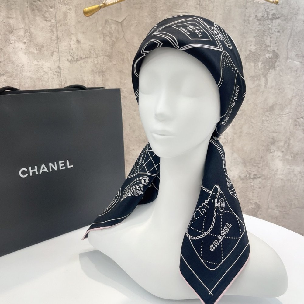 Chanel 100% silk 90cm square scarf!  