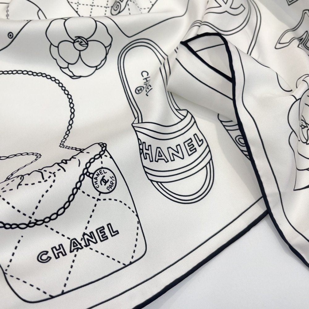 Chanel 100% silk 90cm square scarf! Chanel 100% silk 90cm square scarf!