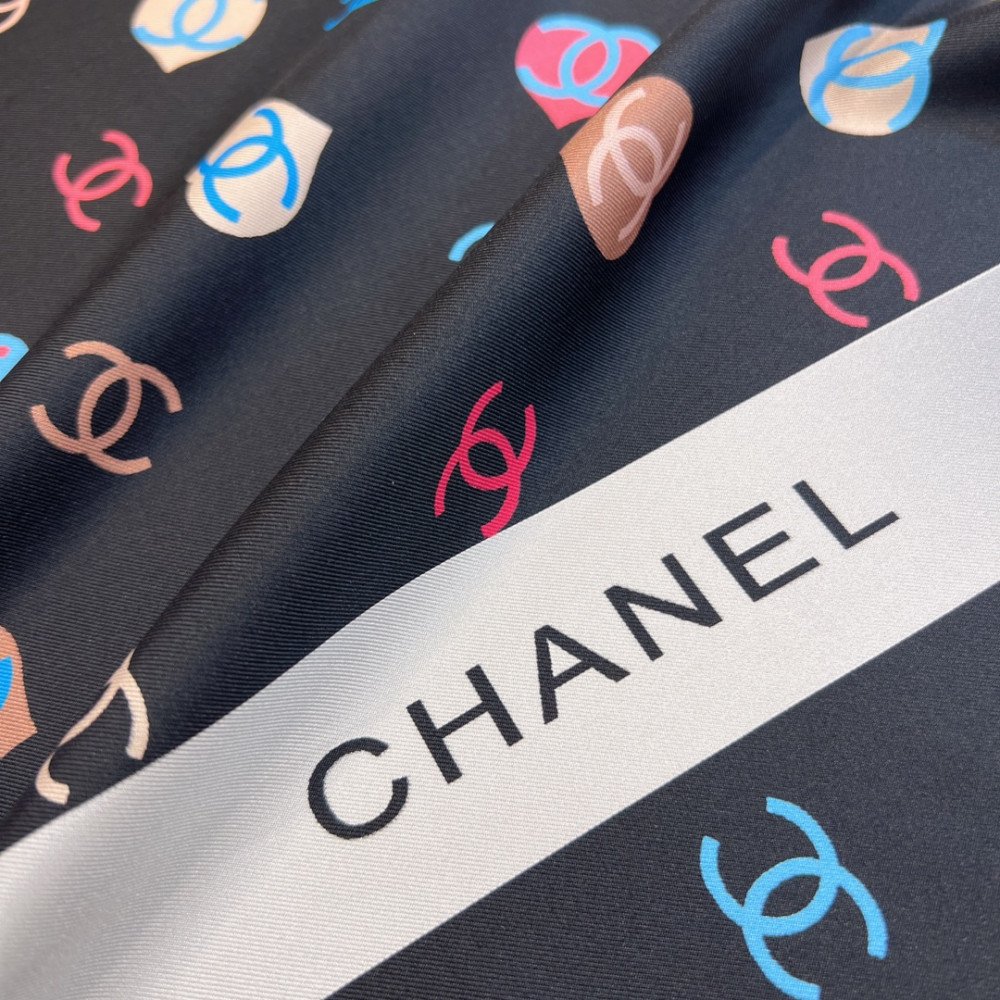 Chanel 100% silk 90cm square scarf!  