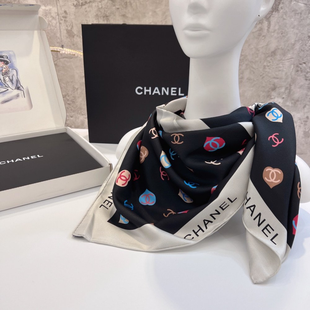 Chanel 100% silk 90cm square scarf!  