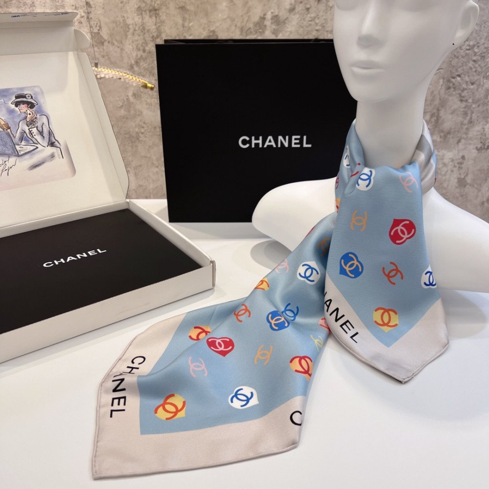 Chanel 100% silk 90cm square scarf!  