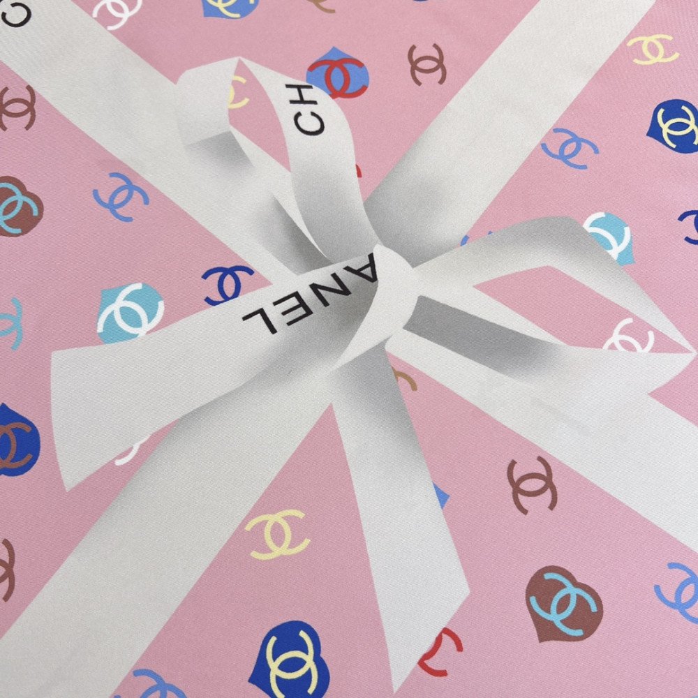 Chanel 100% silk 90cm square scarf! Chanel 100% silk 90cm square scarf!