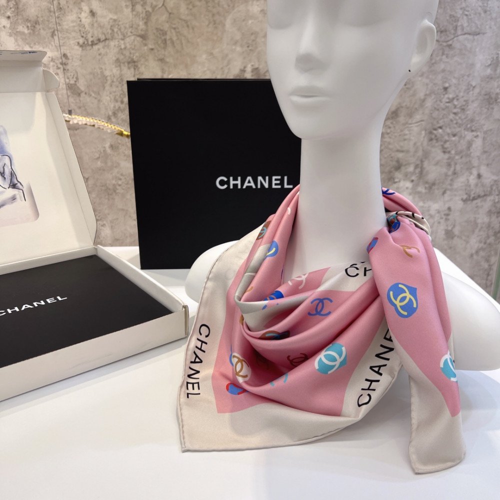 Chanel 100% silk 90cm square scarf! Chanel 100% silk 90cm square scarf!