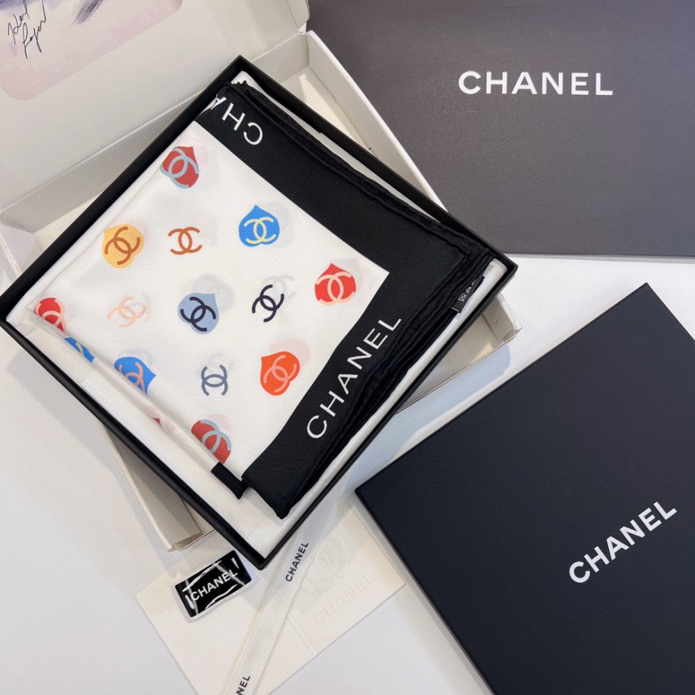 Chanel 100% silk 90cm square scarf!  
