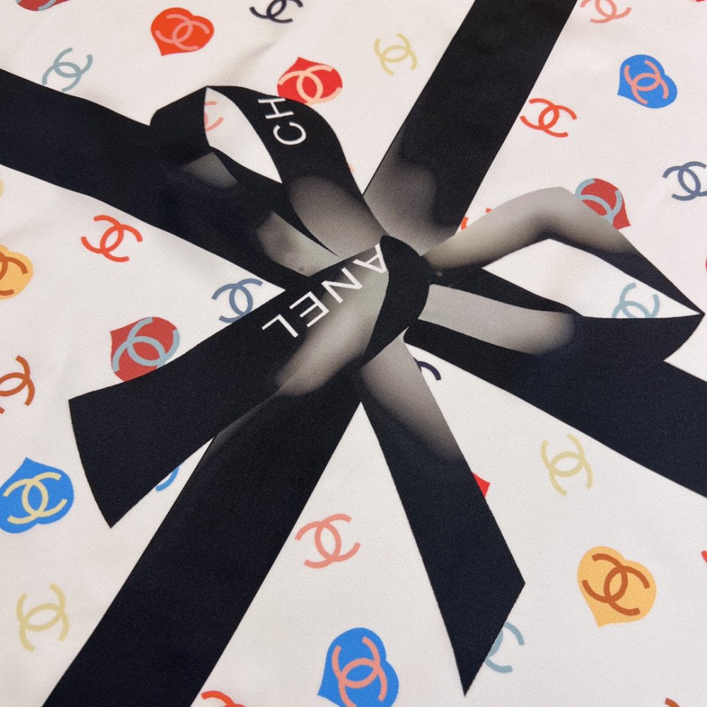 Chanel 100% silk 90cm square scarf!  