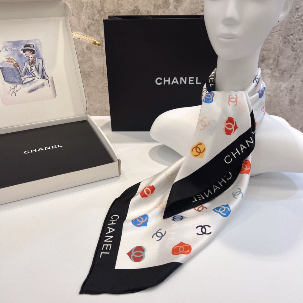 Chanel 100% silk 90cm square scarf!  