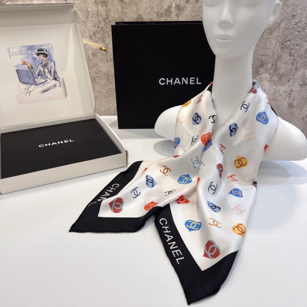 Chanel 100% silk 90cm square scarf!  