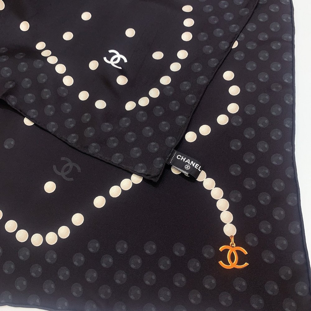 Chanel 100% silk 90cm square scarf!  