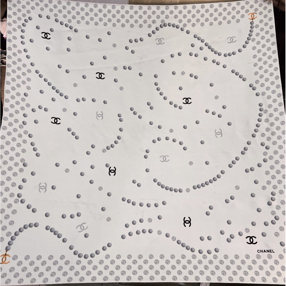 Chanel 100% silk 90cm square scarf!  