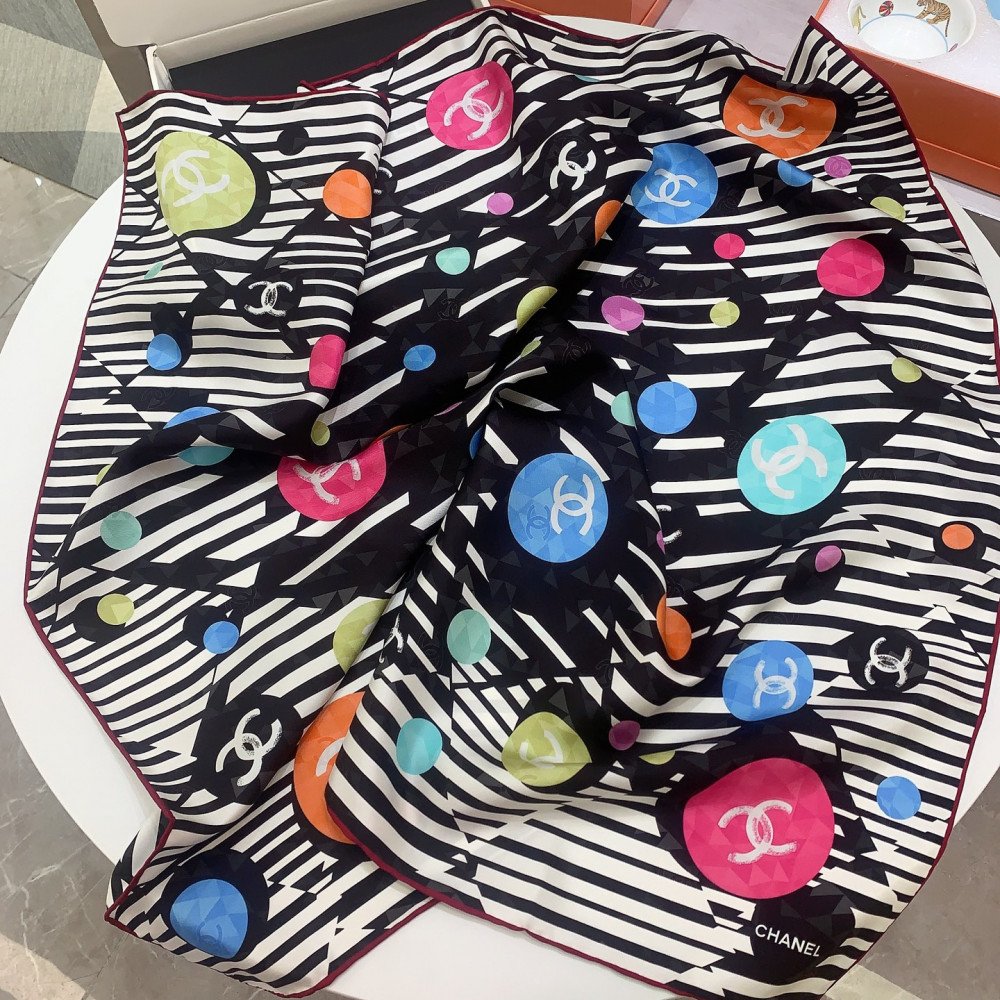 Chanel 100% silk 90cm square scarf!  