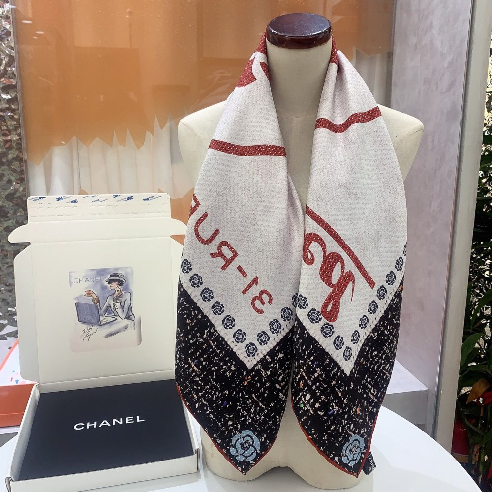 Chanel 100% silk 90cm square scarf!  