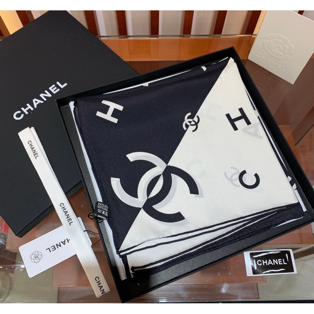 Chanel 100% silk 90cm square scarf!  