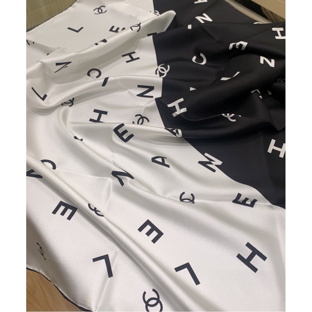 Chanel 100% silk 90cm square scarf!  