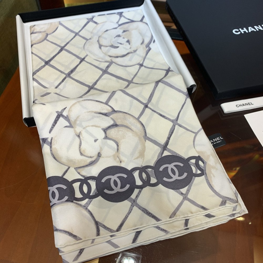 Chanel 100% silk 90cm square scarf!  