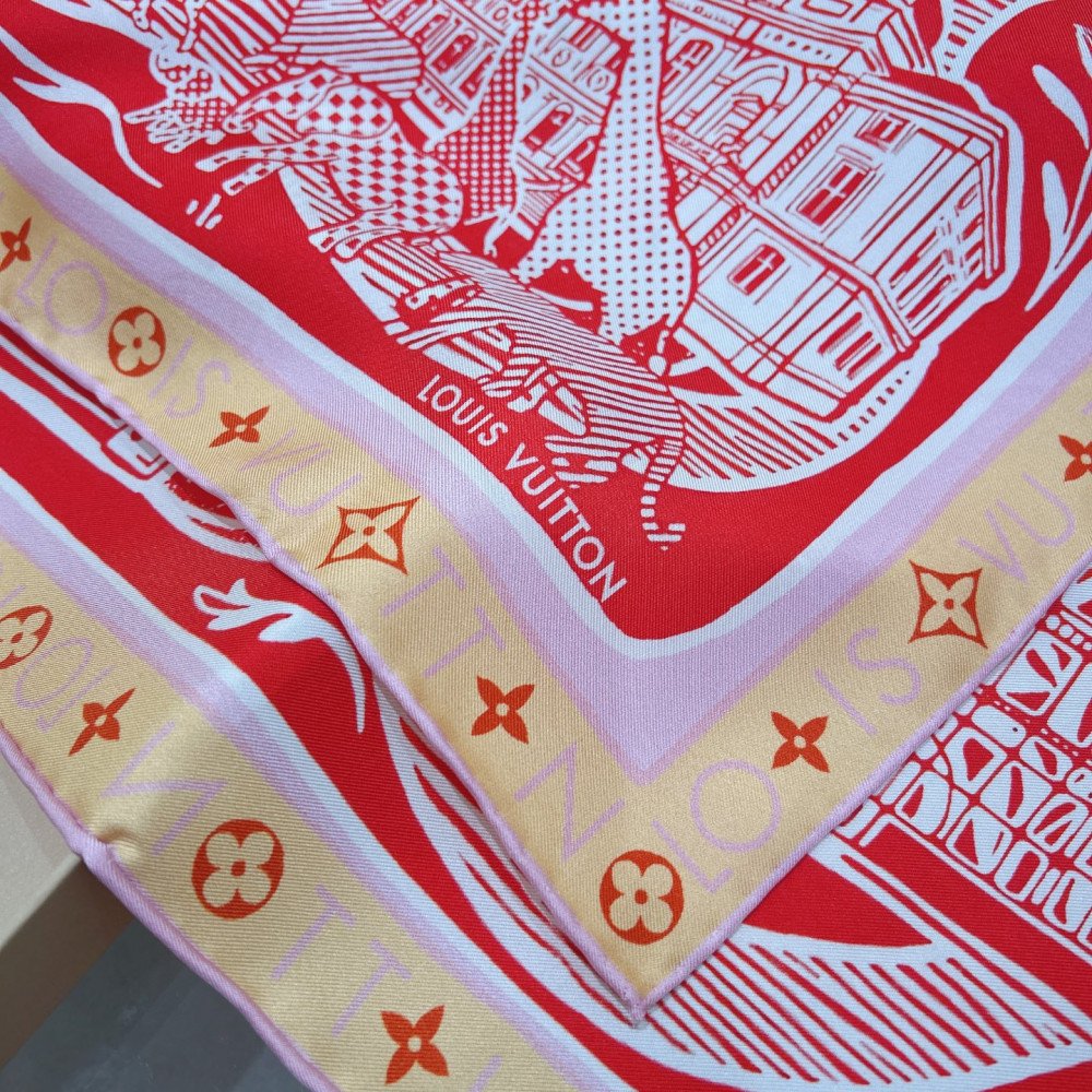 Louis Vuitton 100% Mulberry Silk 90cm Scarf!  