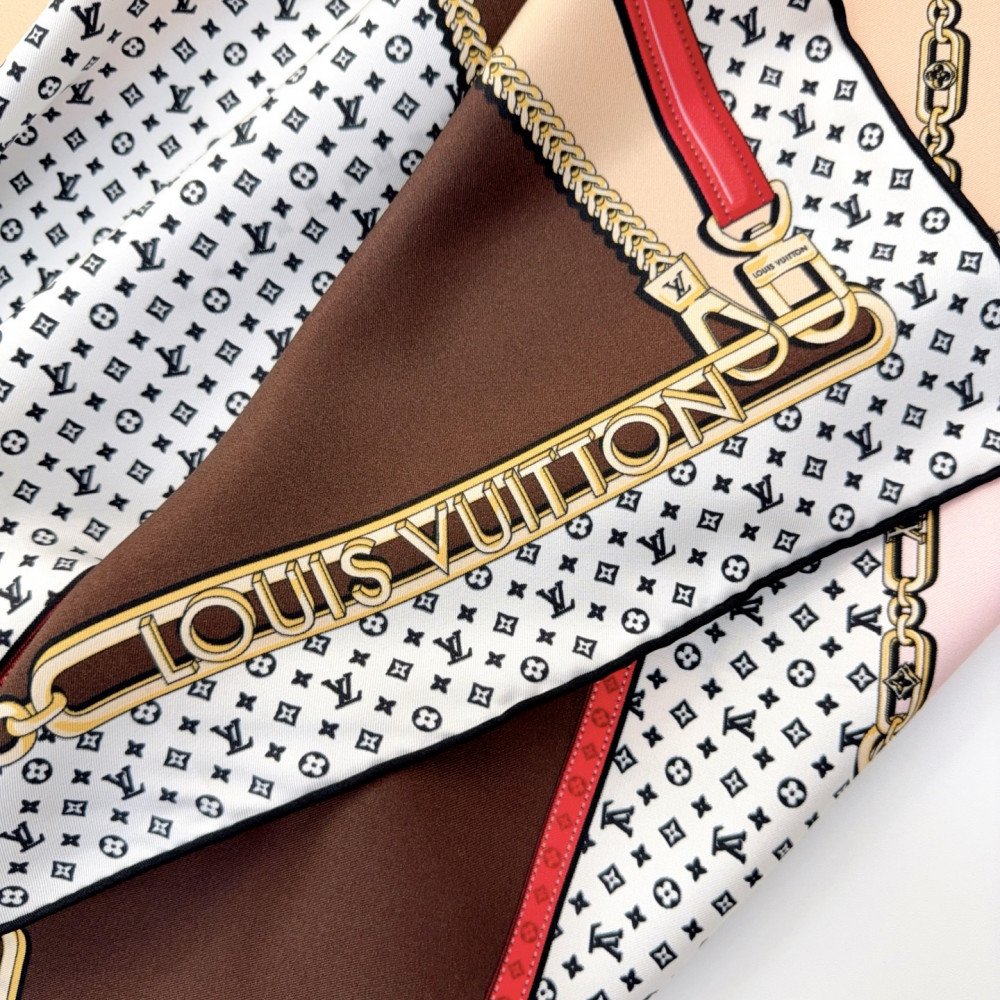 Louis Vuitton 100% Mulberry Silk 90cm Scarf! Louis Vuitton 100% Mulberry Silk 90cm Scarf!