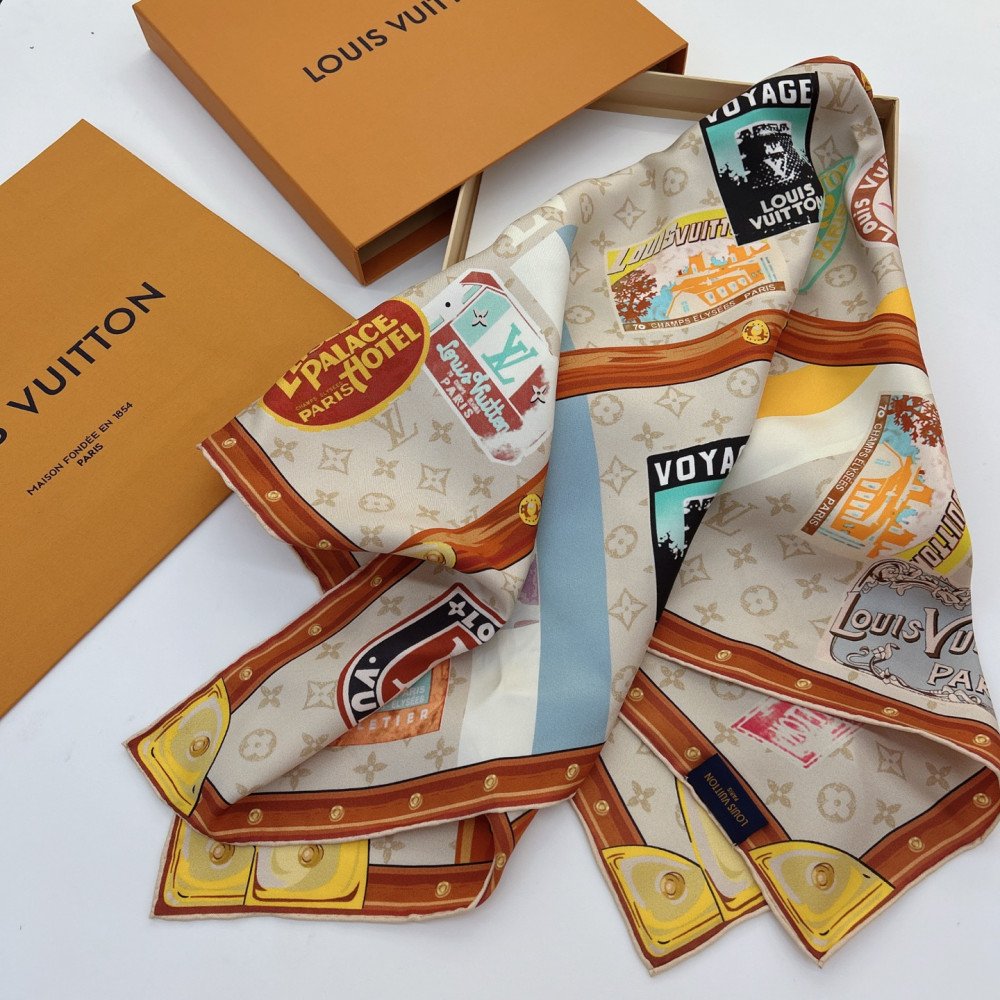 Louis Vuitton 100% Mulberry Silk 90cm Scarf! Louis Vuitton 100% Mulberry Silk 90cm Scarf!