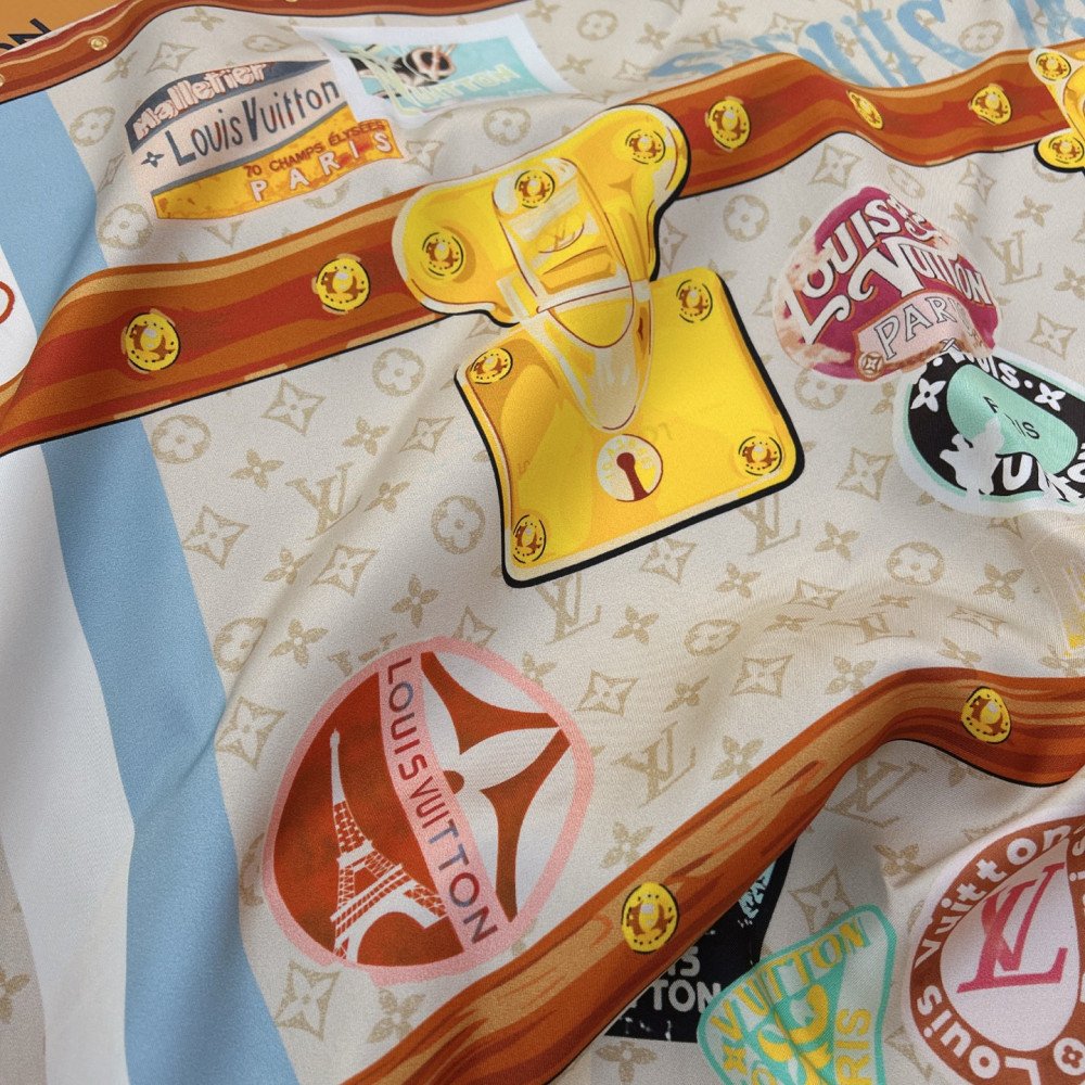 Louis Vuitton 100% Mulberry Silk 90cm Scarf! Louis Vuitton 100% Mulberry Silk 90cm Scarf!