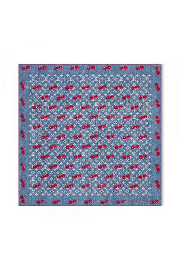 Louis Vuitton 100% Mulberry Silk 90cm Scarf!  