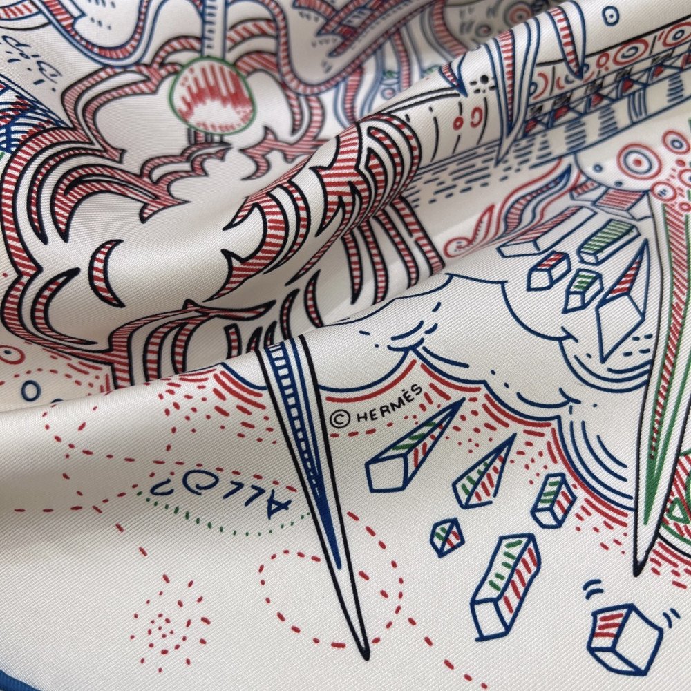 Hermès 90cm 100% Pure Silk Square Scarf!