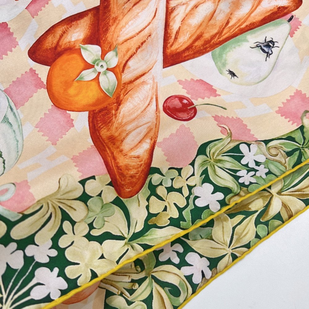 Hermès 90cm 100% Pure Silk Square Scarf!