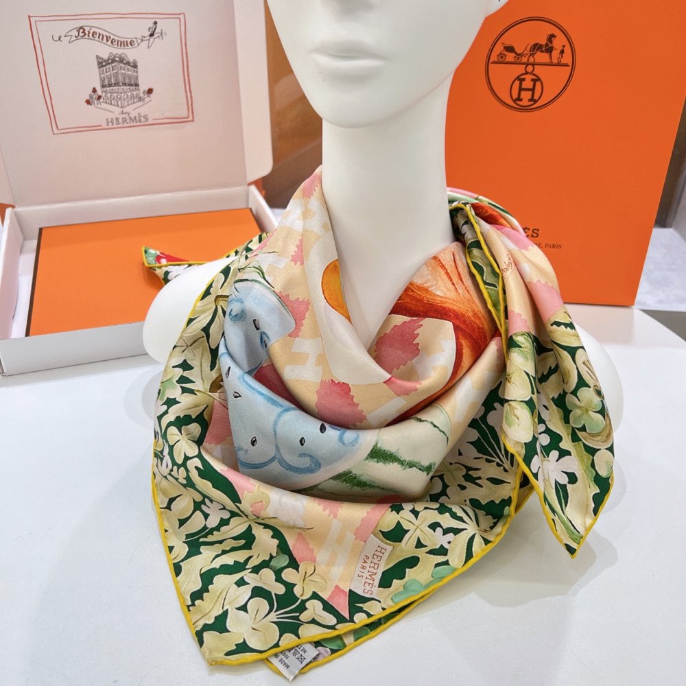 Hermès 90cm 100% Pure Silk Square Scarf!