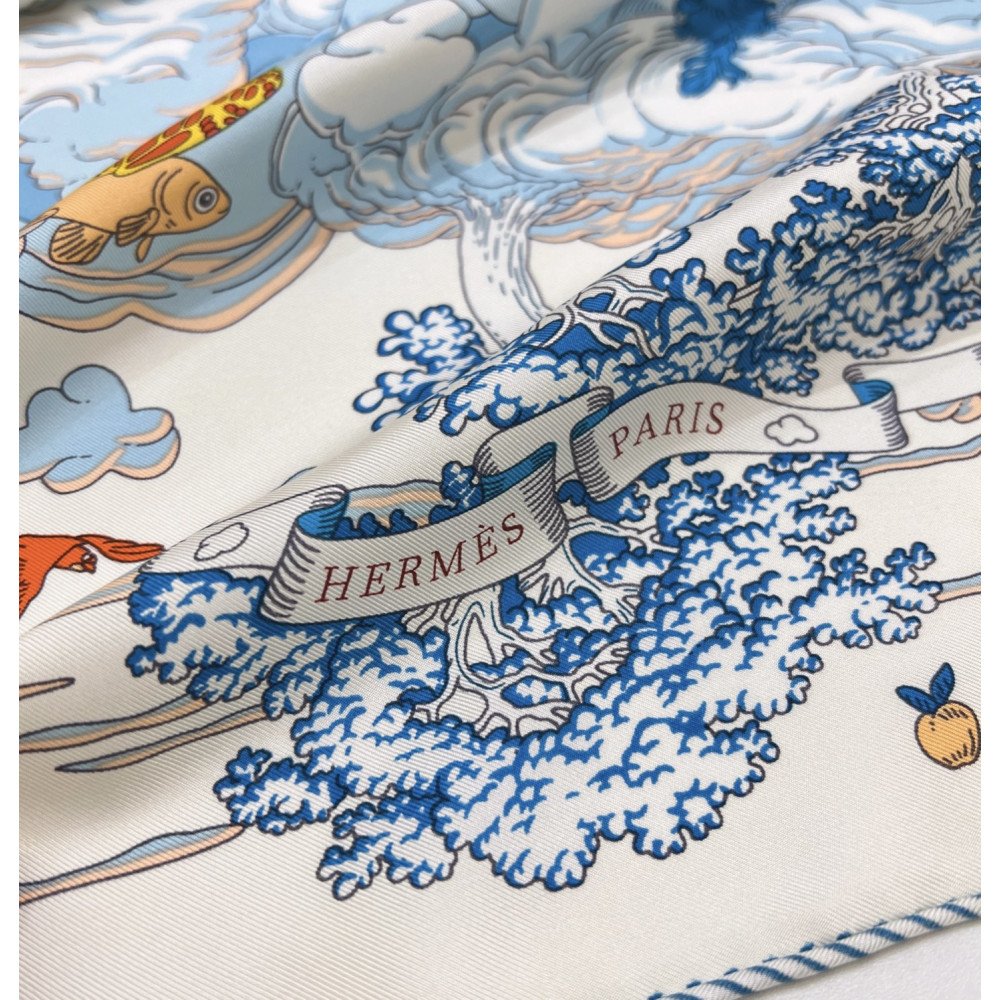 Hermès 90cm 100% Pure Silk Square Scarf!