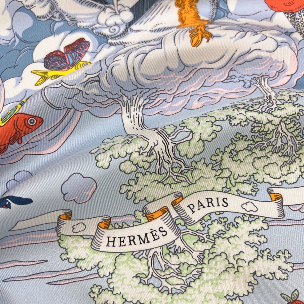 Hermès 90cm 100% Pure Silk Square Scarf!