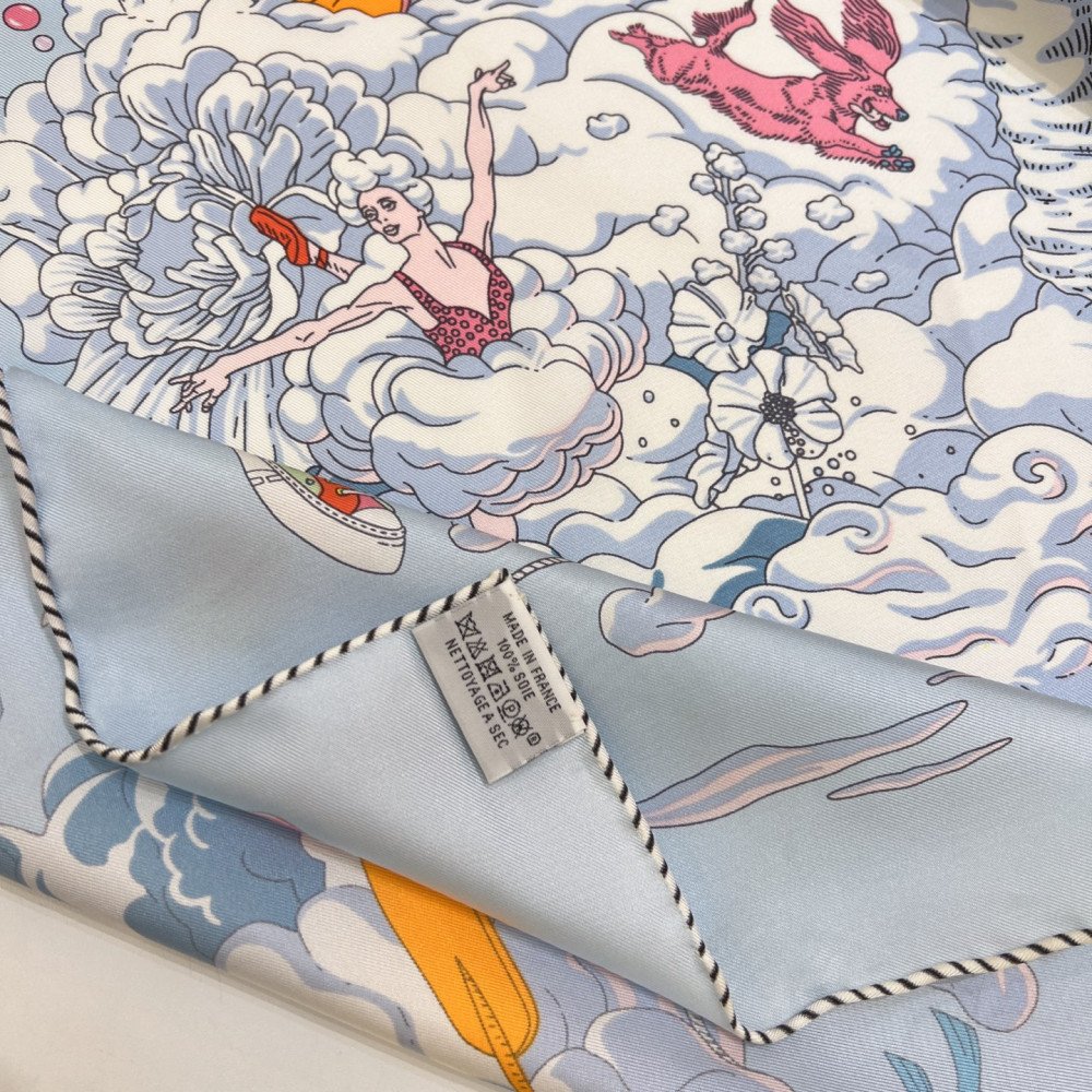 Hermès 90cm 100% Pure Silk Square Scarf!