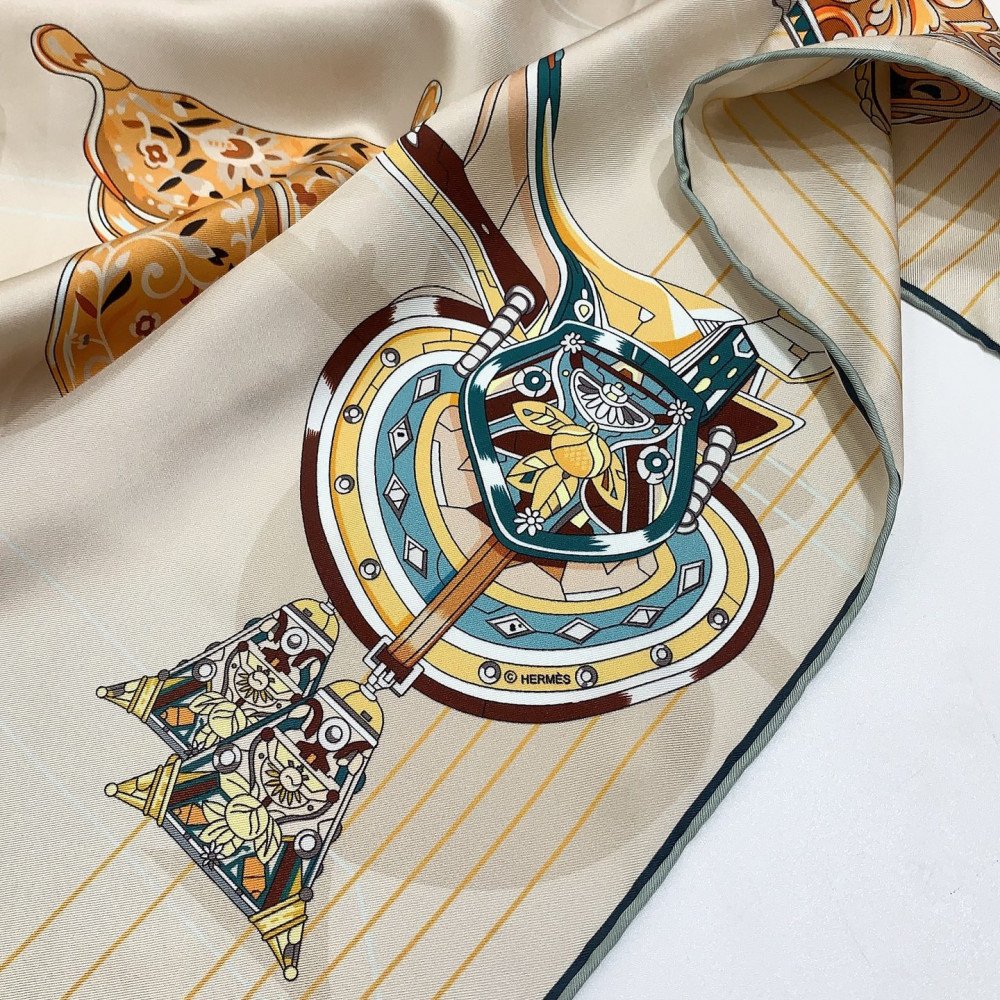 Hermès 90cm 100% Pure Silk Square Scarf!