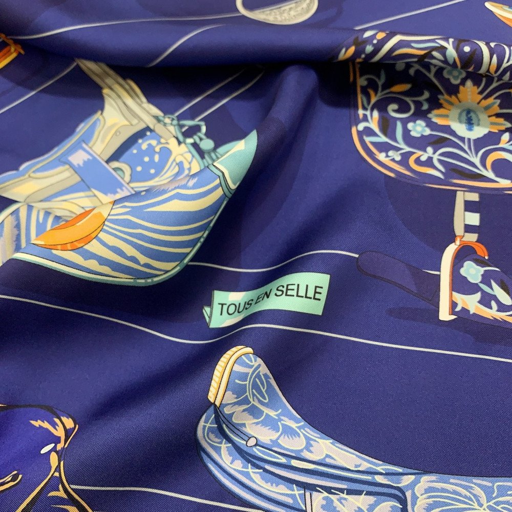 Hermès 90cm 100% Pure Silk Square Scarf! Hermès 90cm 100% Pure Silk Square Scarf!