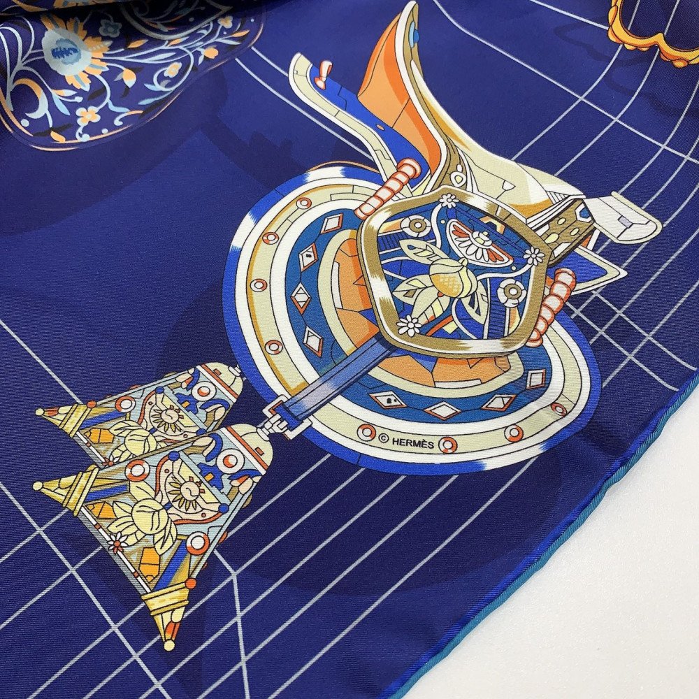 Hermès 90cm 100% Pure Silk Square Scarf! Hermès 90cm 100% Pure Silk Square Scarf!