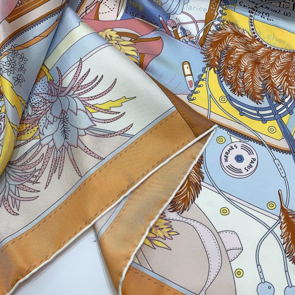 Hermès 90cm 100% Pure Silk Square Scarf!