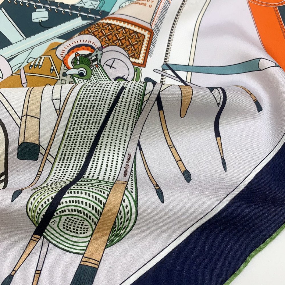 Hermès 90cm 100% Pure Silk Square Scarf!