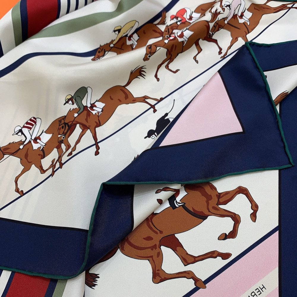 Hermès 90cm 100% Pure Silk Square Scarf!