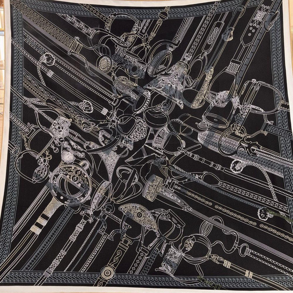 Hermès 90cm 100% Pure Silk Square Scarf! Hermès 90cm 100% Pure Silk Square Scarf!