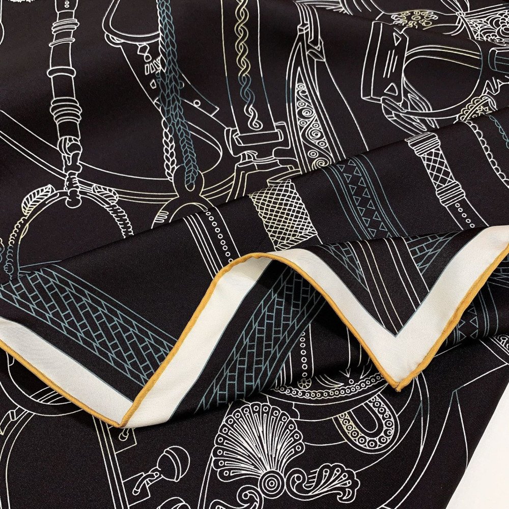 Hermès 90cm 100% Pure Silk Square Scarf! Hermès 90cm 100% Pure Silk Square Scarf!