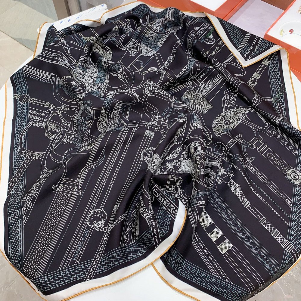 Hermès 90cm 100% Pure Silk Square Scarf! Hermès 90cm 100% Pure Silk Square Scarf!