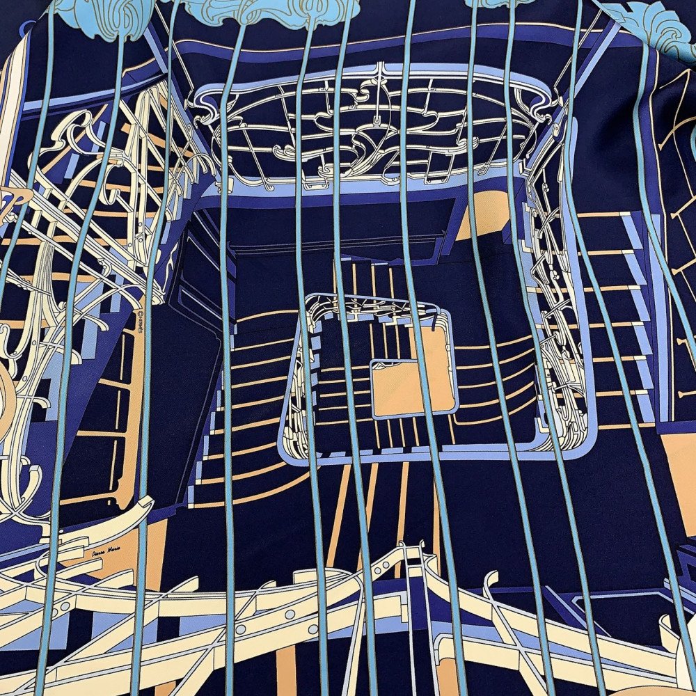 Hermès 90cm 100% Pure Silk Square Scarf!