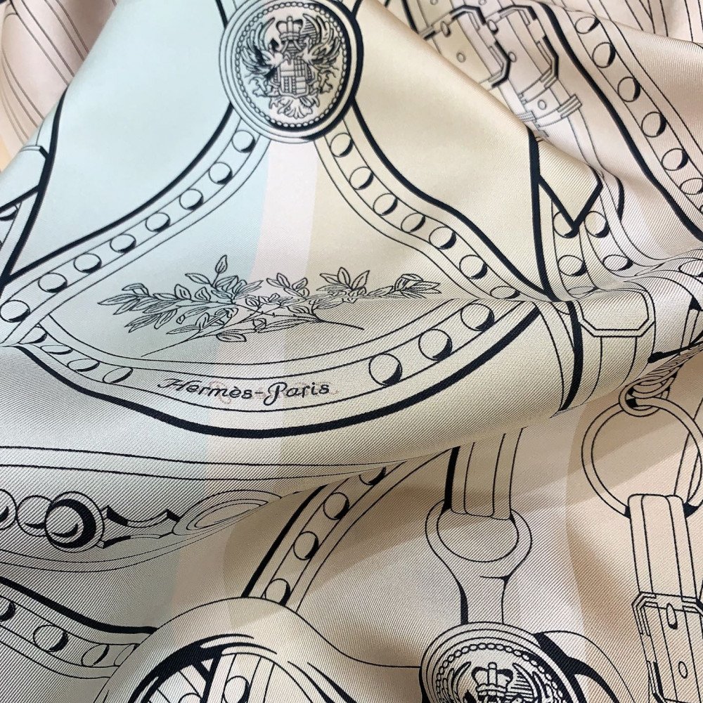 Hermès 90cm 100% Pure Silk Square Scarf!