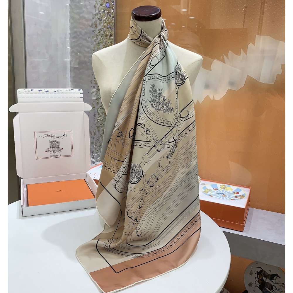 Hermès 90cm 100% Pure Silk Square Scarf!
