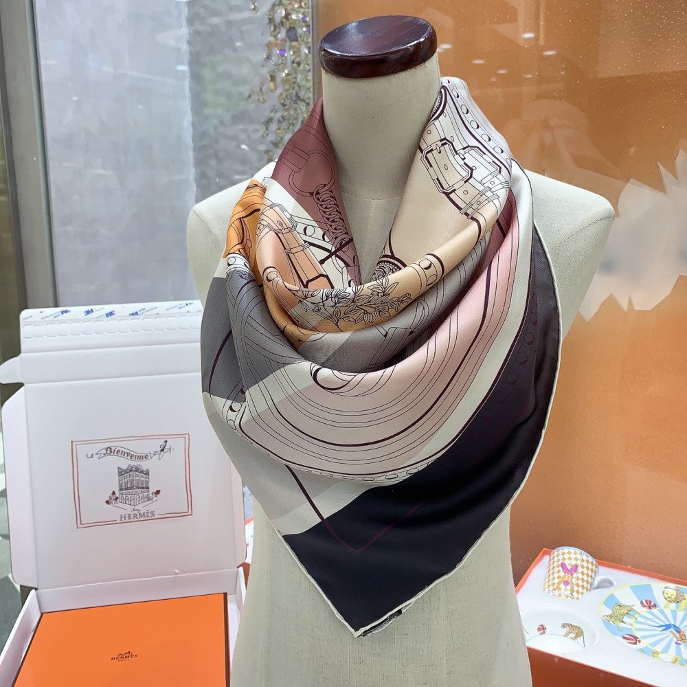 Hermès 90cm 100% Pure Silk Square Scarf!