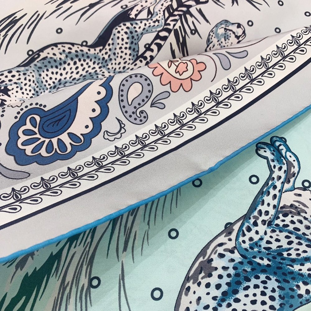 Hermès 90cm 100% Pure Silk Square Scarf!