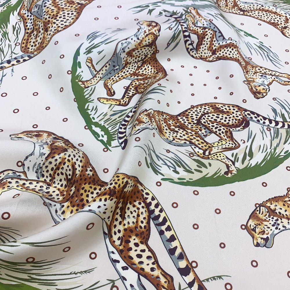 Hermès 90cm 100% Pure Silk Square Scarf! Hermès 90cm 100% Pure Silk Square Scarf!