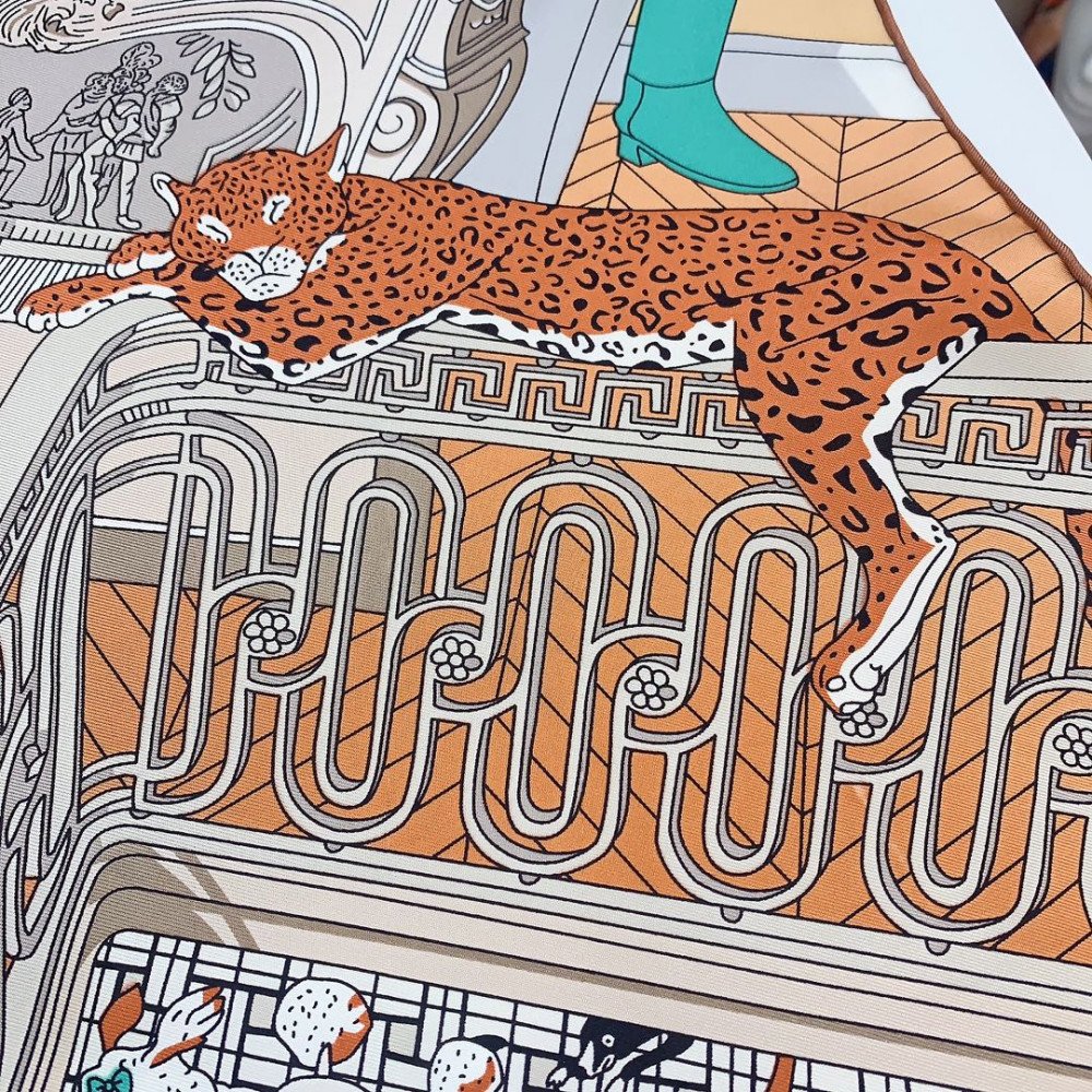 Hermès 90cm 100% Pure Silk Square Scarf!