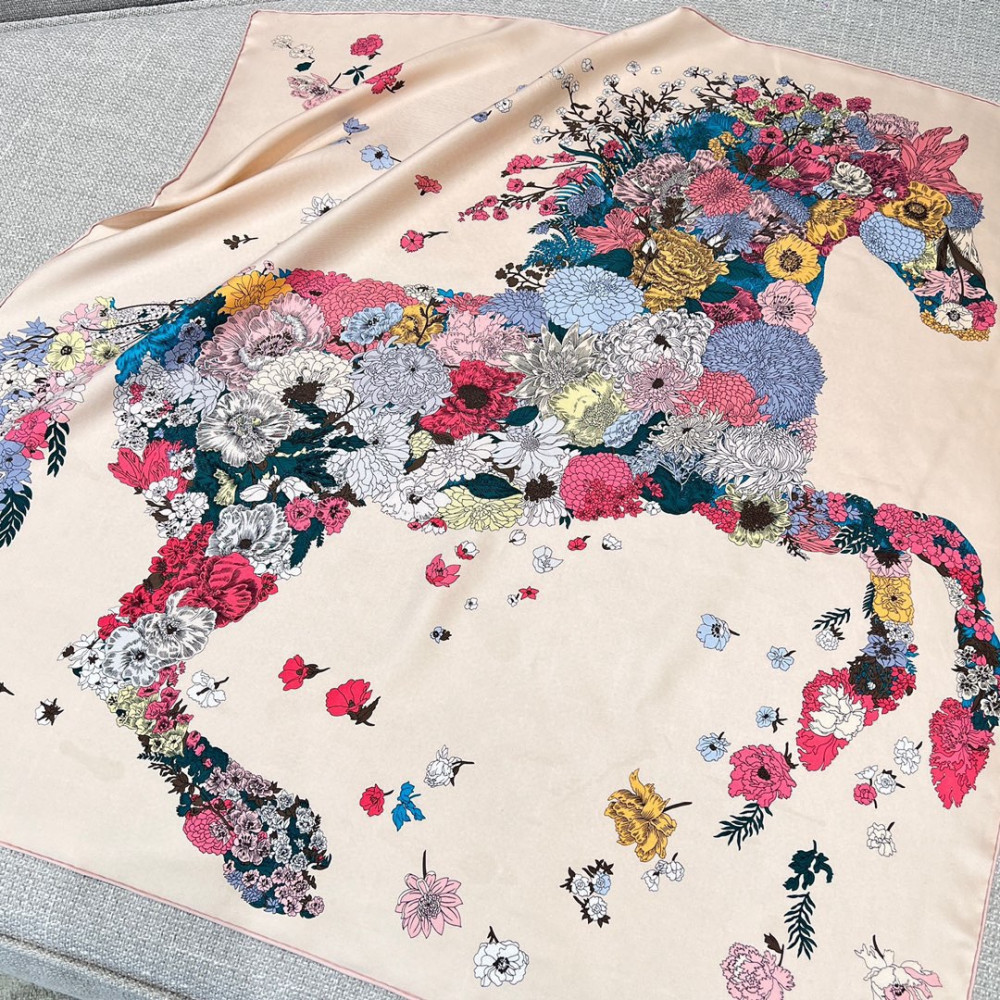 Hermès 90cm 100% Pure Silk Square Scarf! Hermès 90cm 100% Pure Silk Square Scarf!