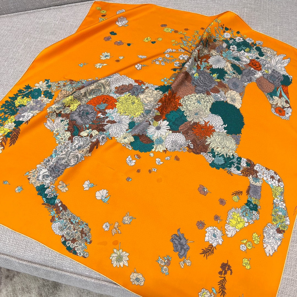 Hermès 90cm 100% Pure Silk Square Scarf!