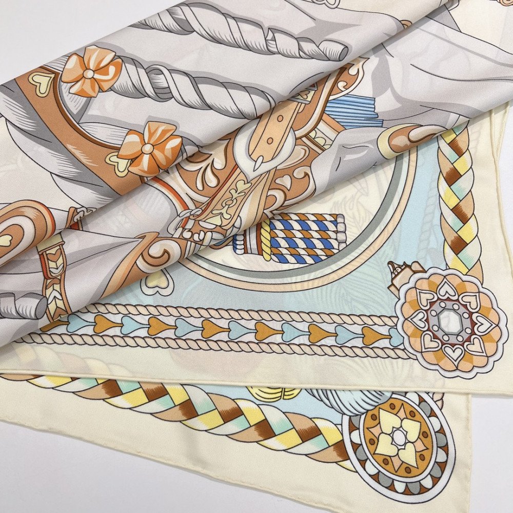 Hermès 90cm 100% Pure Silk Square Scarf! Hermès 90cm 100% Pure Silk Square Scarf!